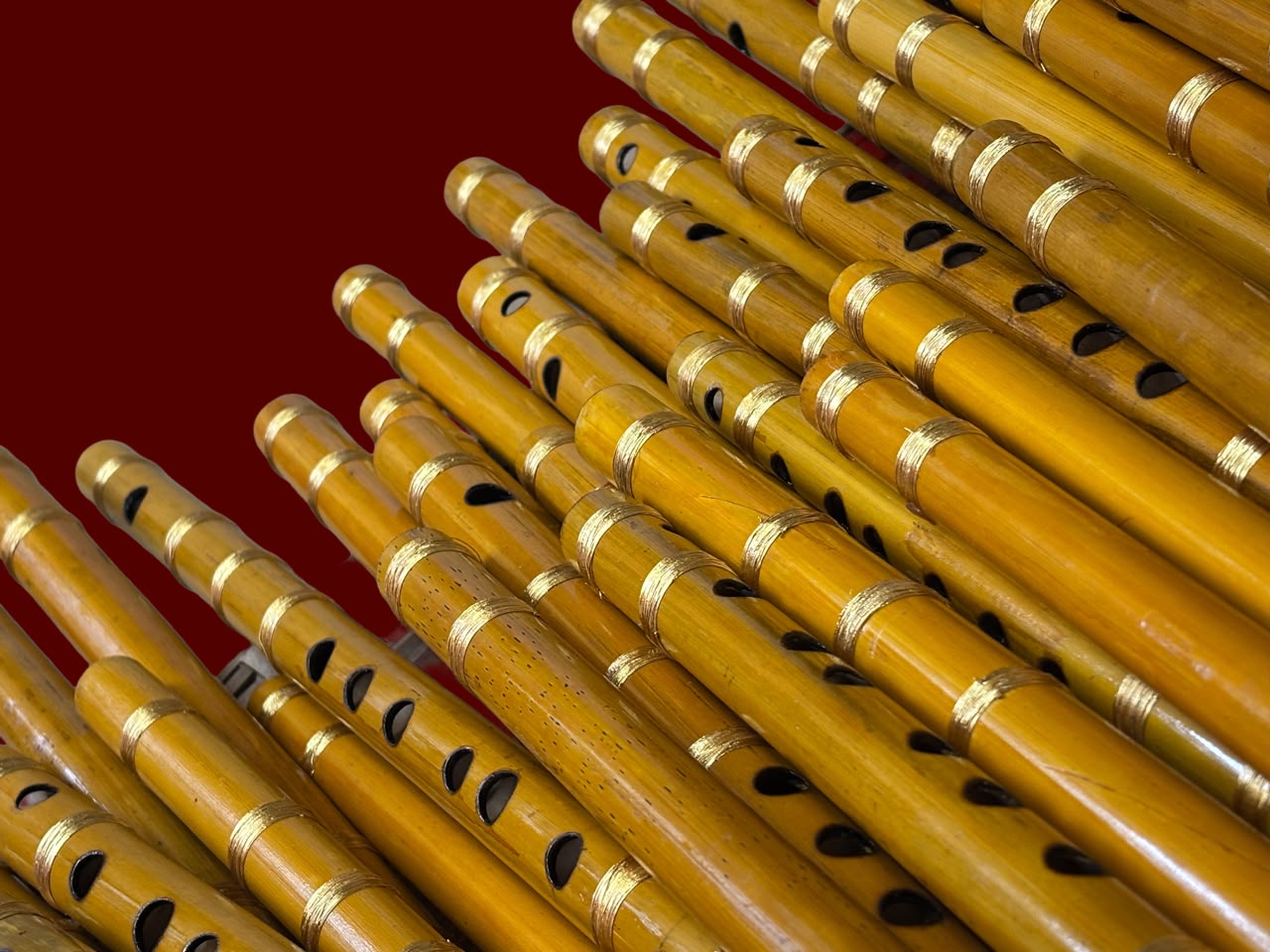 Handcrafted Hindustani Bansuri Flute 12